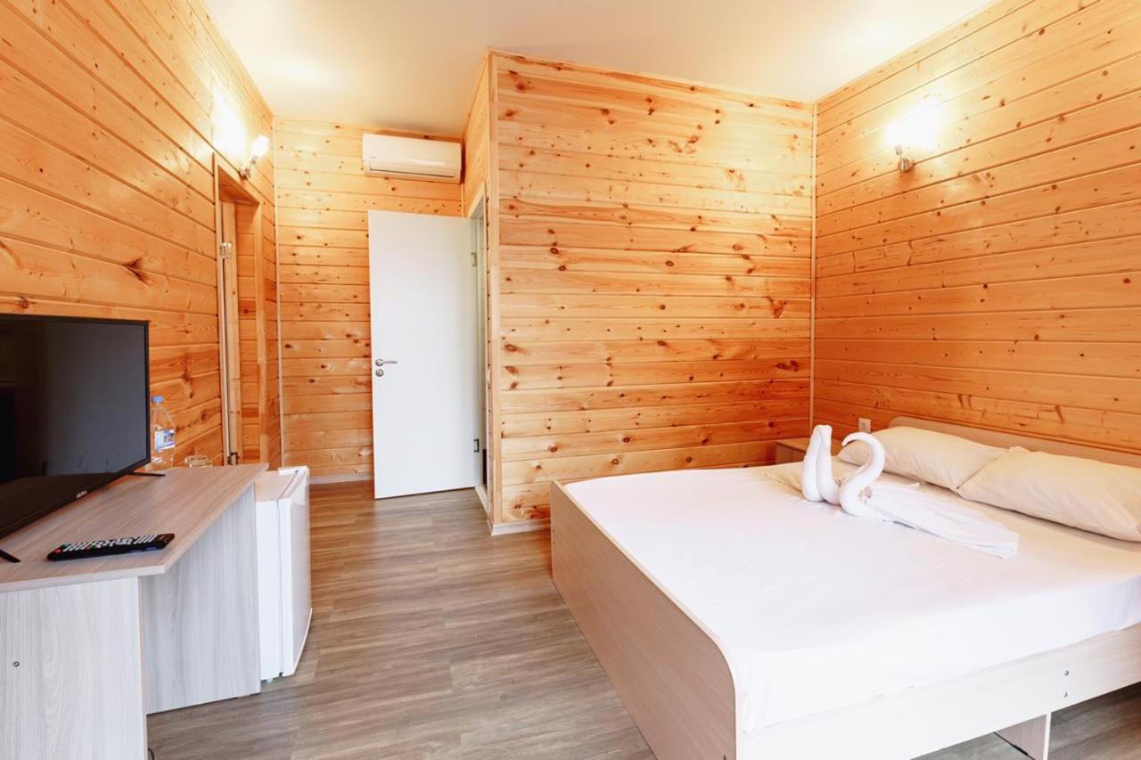 Guest House Amshin Gantiadi Kültér fotó